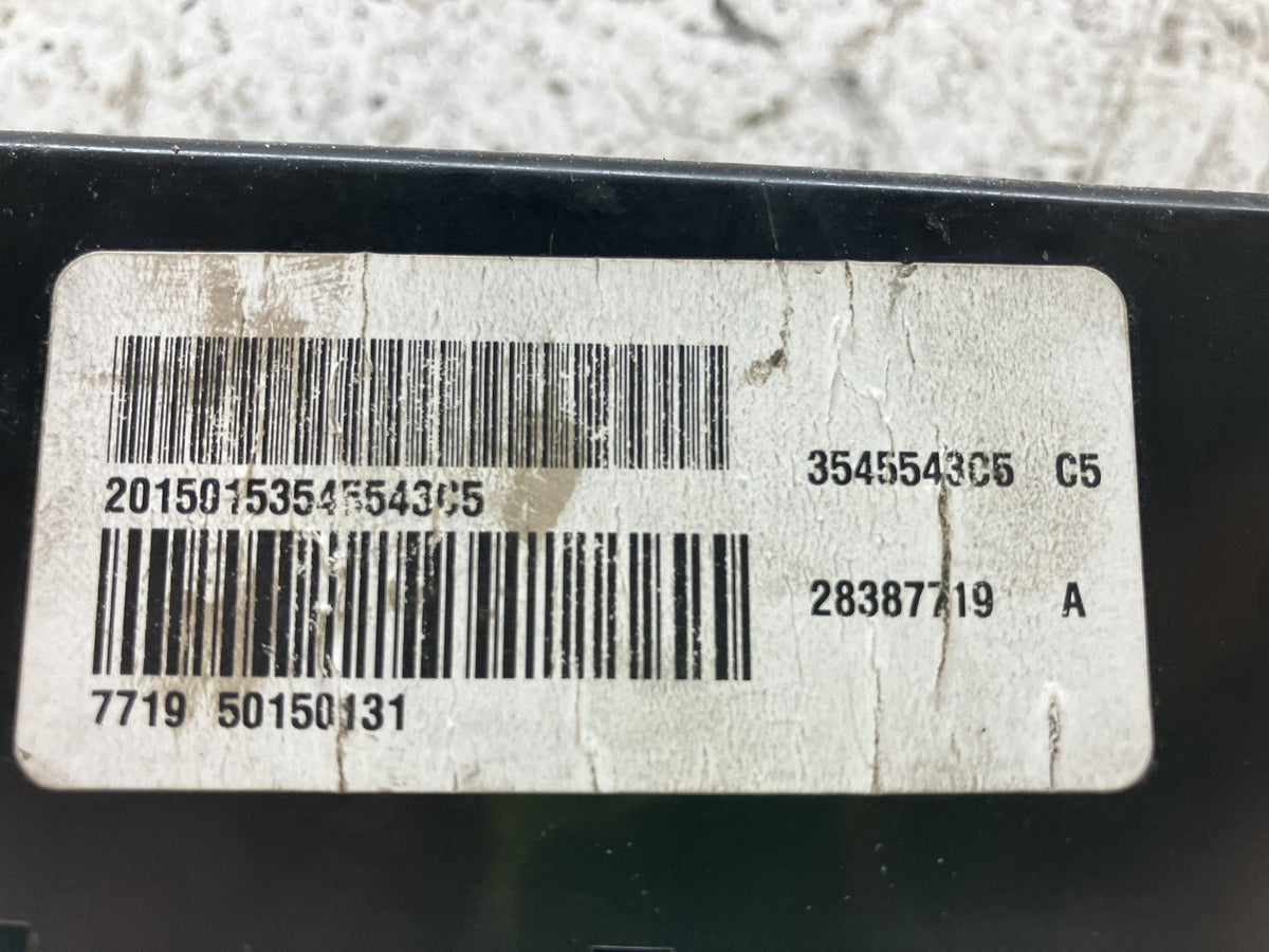International 28387719 heater / A/C temperature control from 2005 International 4400, used - view 3 of 3