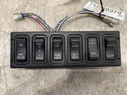International 32237 switch panel from 2009 International Prostar, used