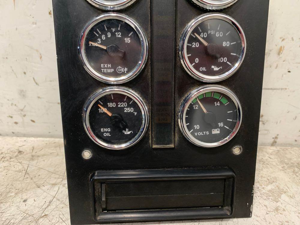 International 3517417C91 gauge panel from 1998 International 9100, used - view 3 of 5
