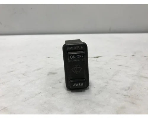 International 3534329C1 wiper / washer control switch from 2007 International 9400, used