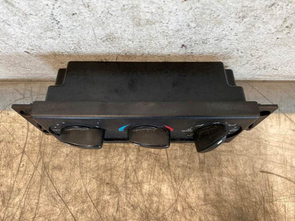International 3545543C6 climate control panel from 2011 International 4400, used - view 5 of 7