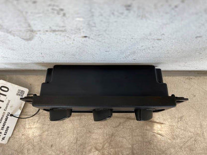 International 3545546F93 climate control panel from 2004 International 4300, used - view 4 of 6