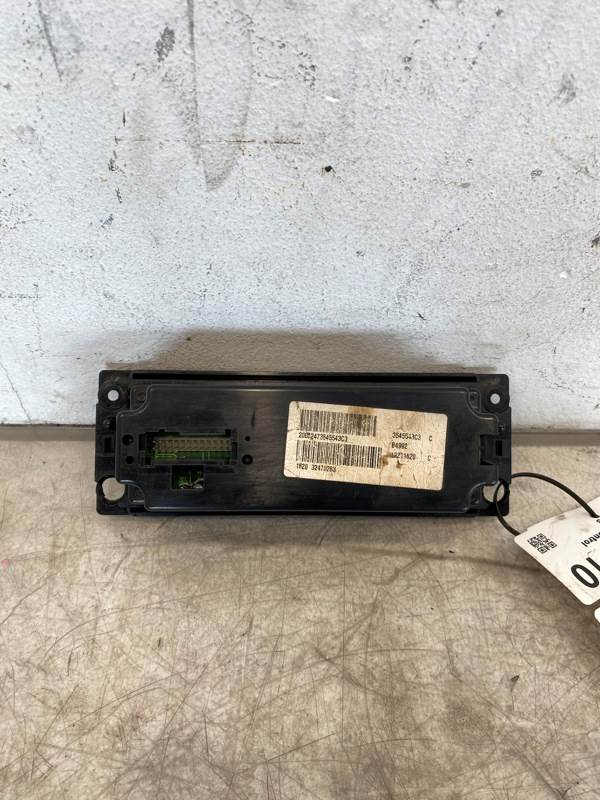 International 3545546F93 climate control panel from 2004 International 4300, used - view 5 of 6