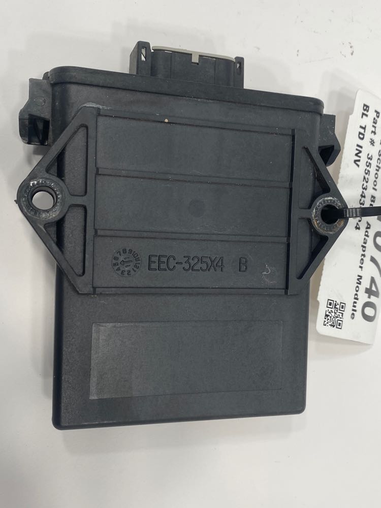 International 3552343C94 adapter module from 2012 International School Bus, used - view 3 of 3