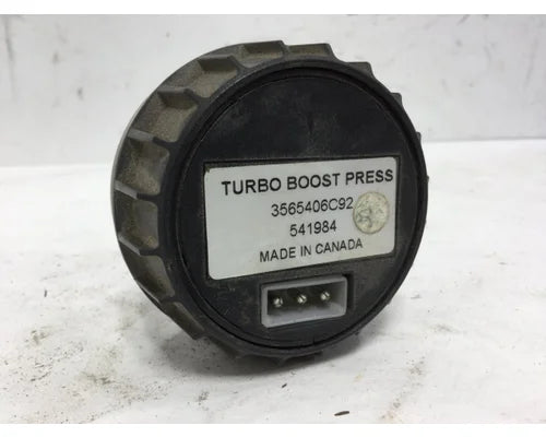 International 3565406C92 turbo boost pressure gauge from 2005 International 9400, used - view 2 of 2