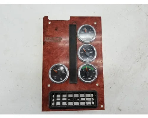 International 3571296C1 instrument cluster from 2003 International, used - view 2 of 4