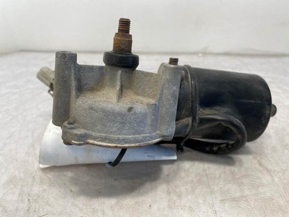 International 3596296C94 windshield wiper motor from 2006 International 9400I, used - view 4 of 6
