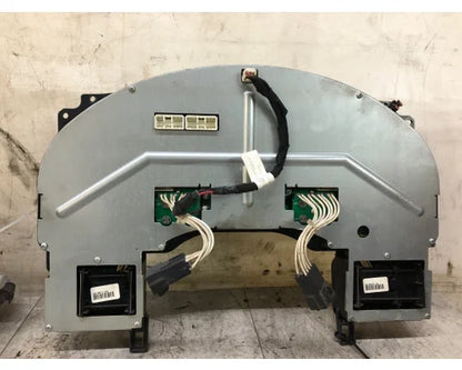 International 3624169F94 instrument cluster (10 gauge) from 2009 International Prostar, used - view 2 of 3