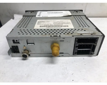 International 3624340C2 CD player radio from 2007 International 9400, used - view 2 of 5