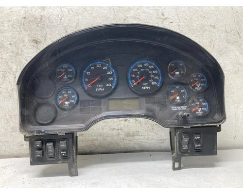 International 3626975F93 instrument cluster (8 gauge) from 2008 International Durastar, used