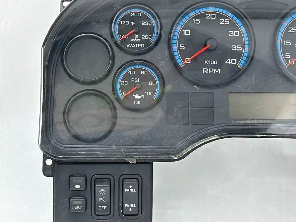 International 3626975F95 instrument cluster from 2009 International 4400, used - view 4 of 8