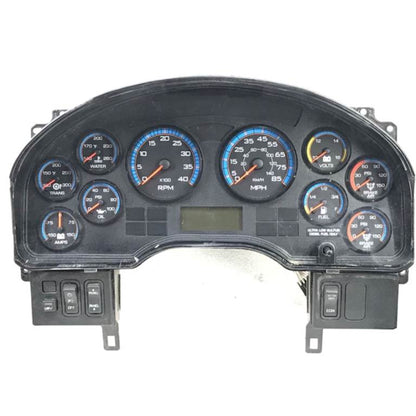 International 3803476F96 instrument cluster from 2007 International, used