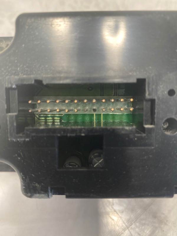 International 3827580C92 climate control panel from 2015 International Prostar, used - view 6 of 7