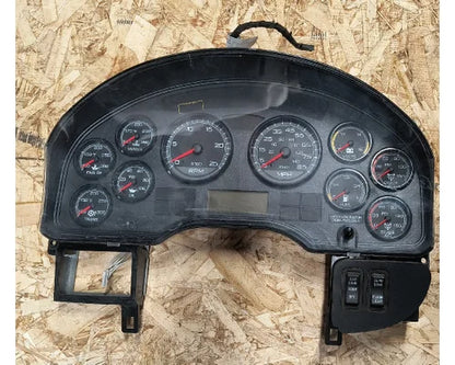 International 3835191C91 instrument cluster from 2010 International ProStar, used