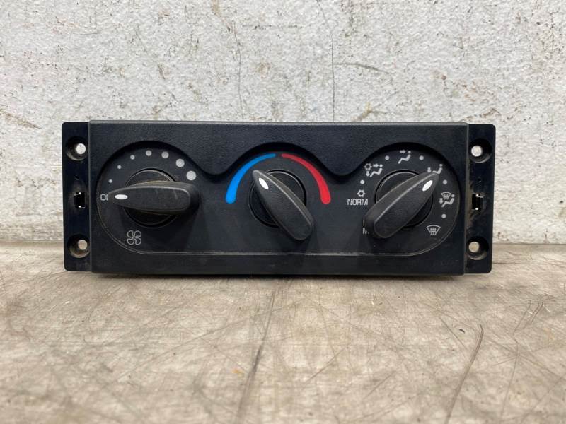 International 3840478F91 climate control panel from 2012 International Prostar, used - view 2 of 6