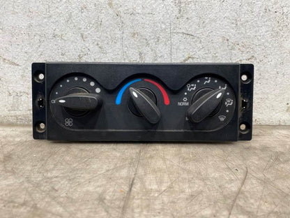International 3840478F91 climate control panel from 2012 International Prostar, used - view 2 of 6