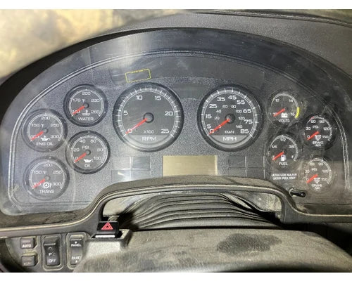 International 3868190C92 instrument cluster (10 gauge) from 2012 International Prostar, used - view 4 of 5