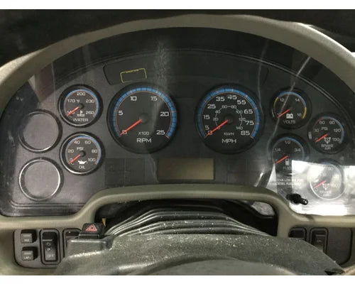 International 3868216C92 instrument cluster (8 gauge) from 2013 International Transtar 8600, used