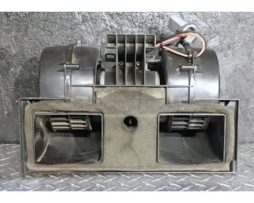 International 58602000 HVAC blower motor from 2009 International Prostar, used