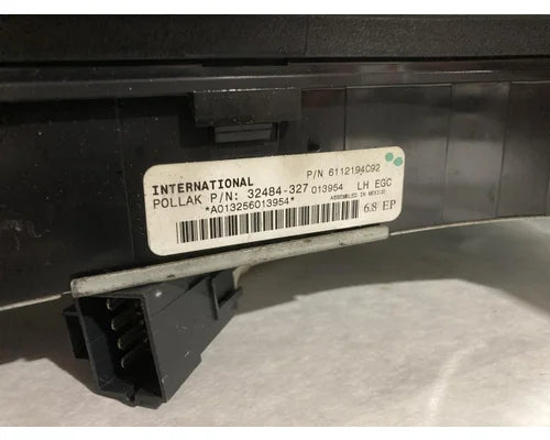 International 6112194C92 instrument cluster (10 gauge) from 2014 International Prostar, used - view 3 of 4