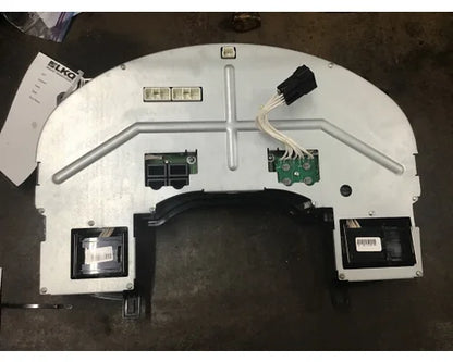 International 6112230C93 instrument cluster (10 gauge) from 2015 International Prostar, used - view 3 of 3