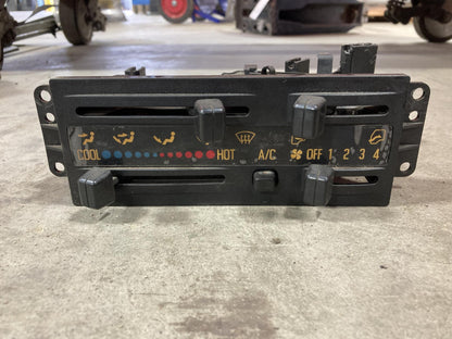 Isuzu 526180-4421 heater / A/C temperature control from 1998 Isuzu NPR, used