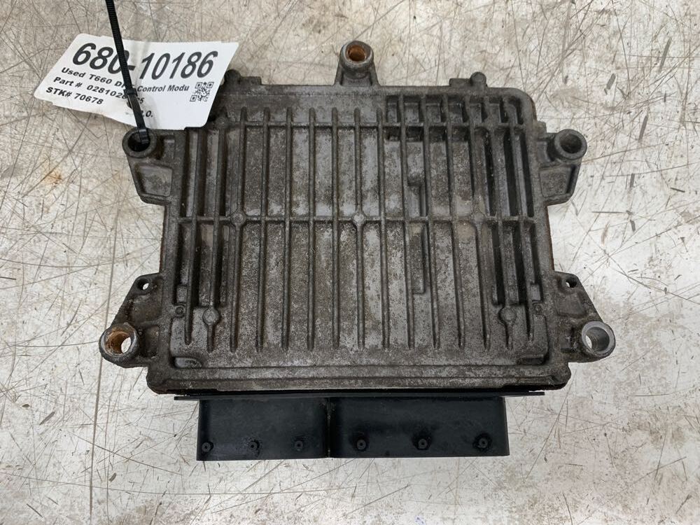 Kenworth 0281020225 aftertreatment control module from 2011 Kenworth T660, used - view 3 of 4