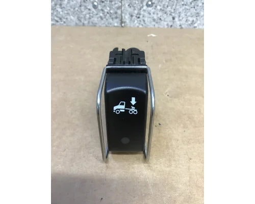 Kenworth 3275-002 suspension dump switch from 2008 Kenworth T660, used