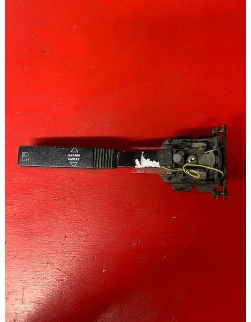 Kenworth 481382 turn signal switch from 2007 Kenworth T600, used
