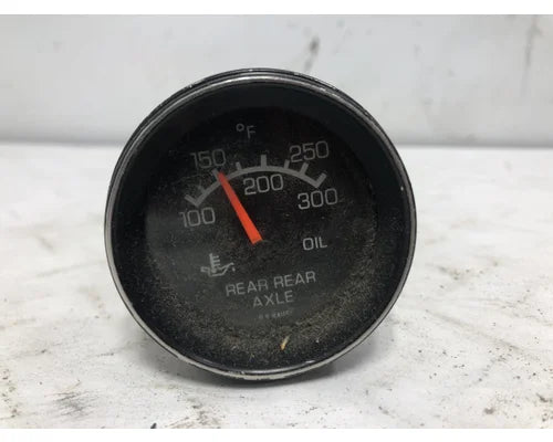 Kenworth K152-498 rear drive axle temperature gauge from 2000 Kenworth T800, used