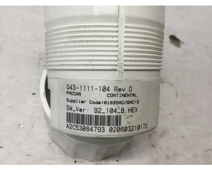 Kenworth Q43-1111-104 oil pressure gauge from 2013 Kenworth T660, used - view 2 of 2