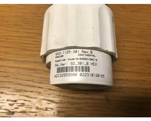 Kenworth Q43-1125-301 voltmeter gauge from 2012 Kenworth T270, used - view 2 of 2