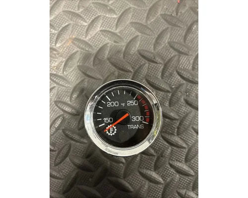 Kenworth Q43-1135-107-100 transmission temperature gauge from 2015 Kenworth T880, used