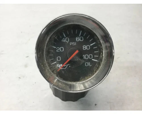 Kenworth Q43-1144-104 oil pressure gauge from 2014 Kenworth T660, used