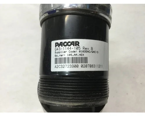 Kenworth Q43-1144-105 coolant temperature gauge from 2014 Kenworth T800, used - view 2 of 2