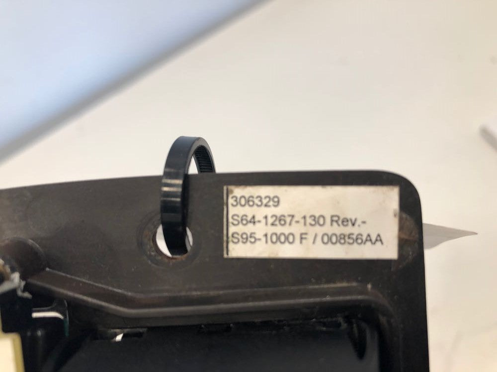 Kenworth S641267130 switch panel from 2012 Kenworth T700, used - view 5 of 5
