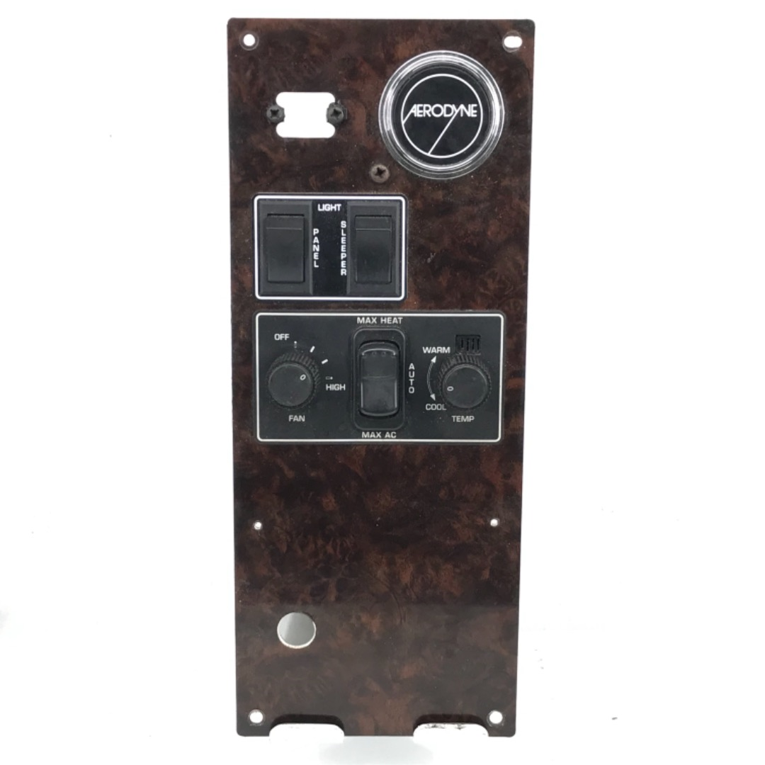 Kenworth U64-1156-61000 sleeper climate control panel from 2011 Kenworth T660, used