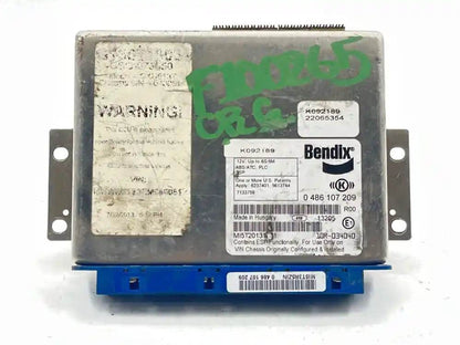 Mack 0486107209 ABS control module from 2014 Mack CXU613T, used