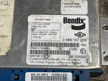 Mack 0486107209 ABS control module from 2014 Mack CXU613T, used - view 3 of 4