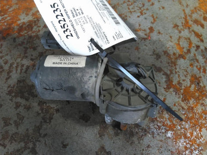 Mack 10251320MO25WJ windshield wiper motor from 2009 Mack CXU612, used - view 2 of 3
