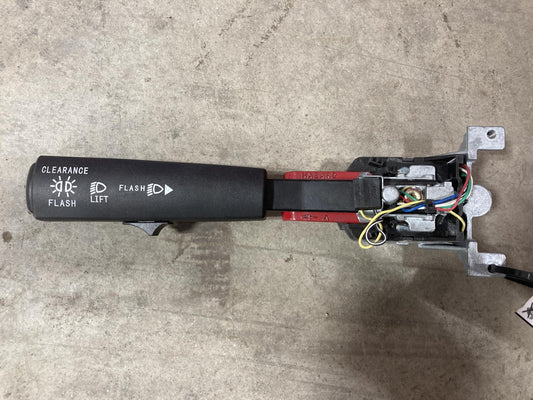 Mack 20946064 LH turn signal / column switch from 2015 Mack CXU, used