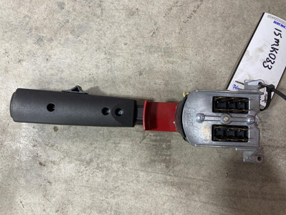 Mack 20946064 LH turn signal / column switch from 2015 Mack CXU, used - view 2 of 4