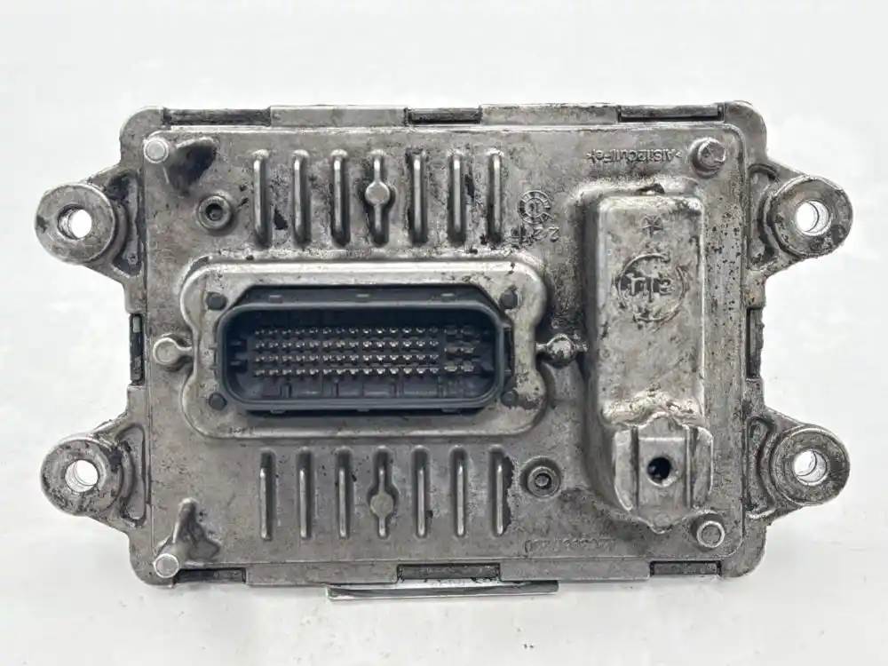 Mack 22449432 aftertreatment control module (ACM) from 2015 Mack LEU613, used