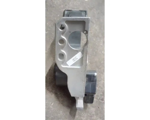 Mack 82627960 accelerator pedal assembly from 2013 Mack CXU613, used - view 5 of 6
