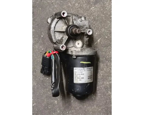 Mack E-008-133, E-108-133 windshield wiper motor from 2013 Mack CXU613, used