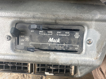 Mack RD-3-3812-0 heater / A/C temperature control from 1998 Mack RD600, used - view 6 of 6