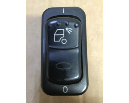 Peterbilt 16-09122-1A8EEF1A81 flood lamp switch from 2007 Peterbilt 386, used