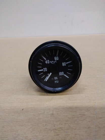 Peterbilt 17-04312-1B0 oil pressure gauge from 2003 Peterbilt 330, used