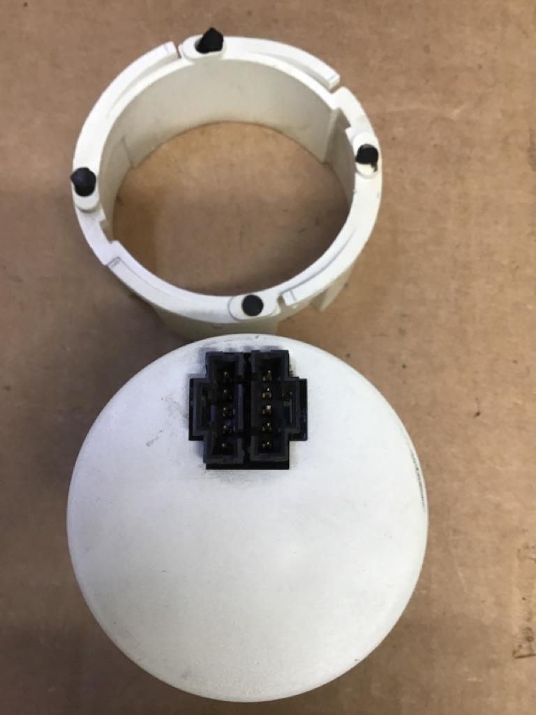 Peterbilt 17-05065-005E transmission temperature gauge (silver trim, 2 in.) from 2004 Peterbilt 387, used - view 3 of 3