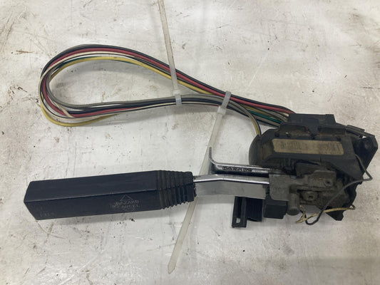 Peterbilt 481381 turn signal / column switch from 2000 Peterbilt 377, used